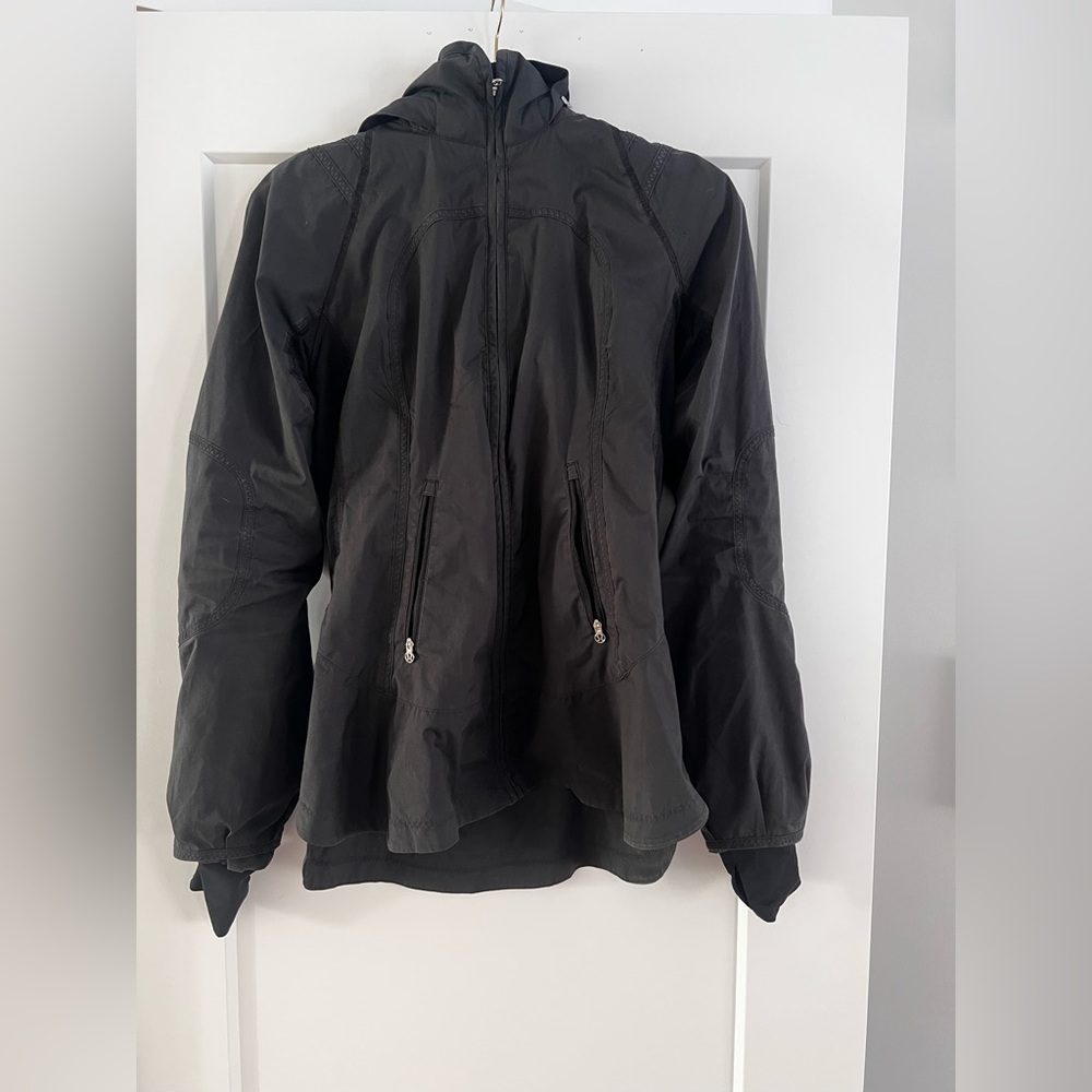 Lululemon running/rain jacket